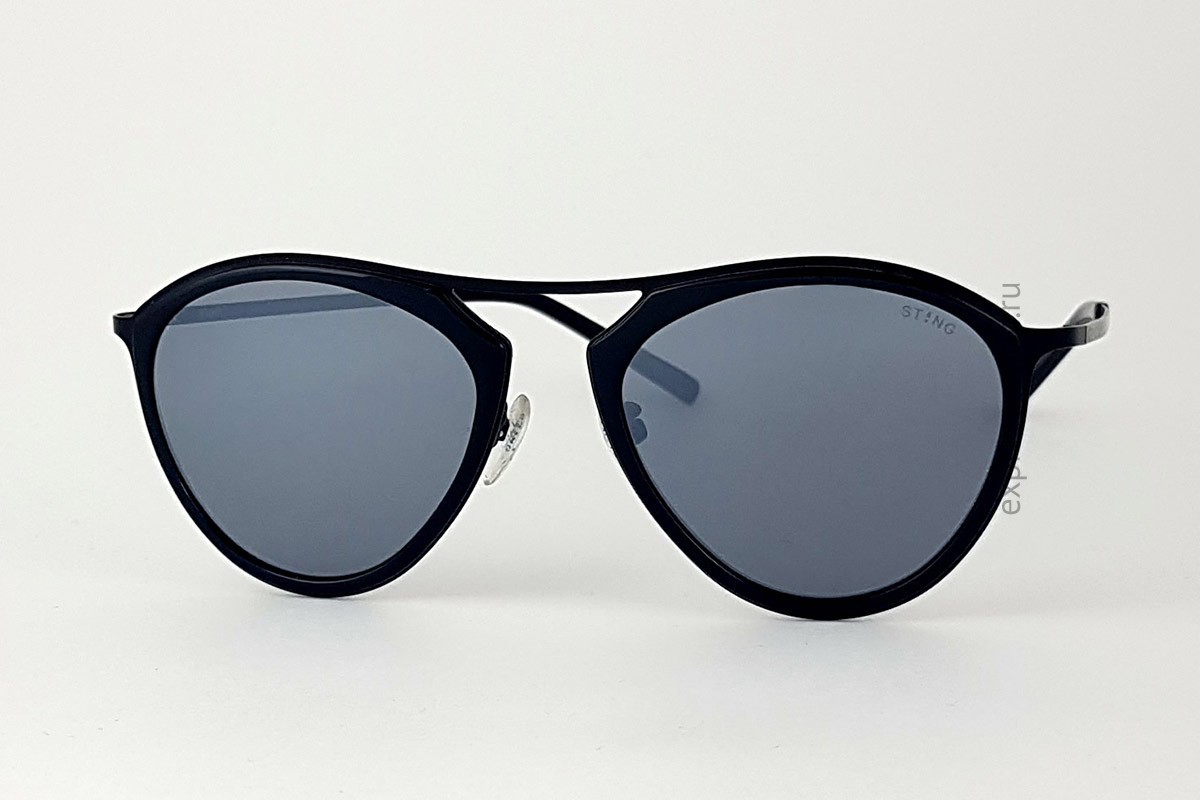 Солнцезащитные очки Sting 075